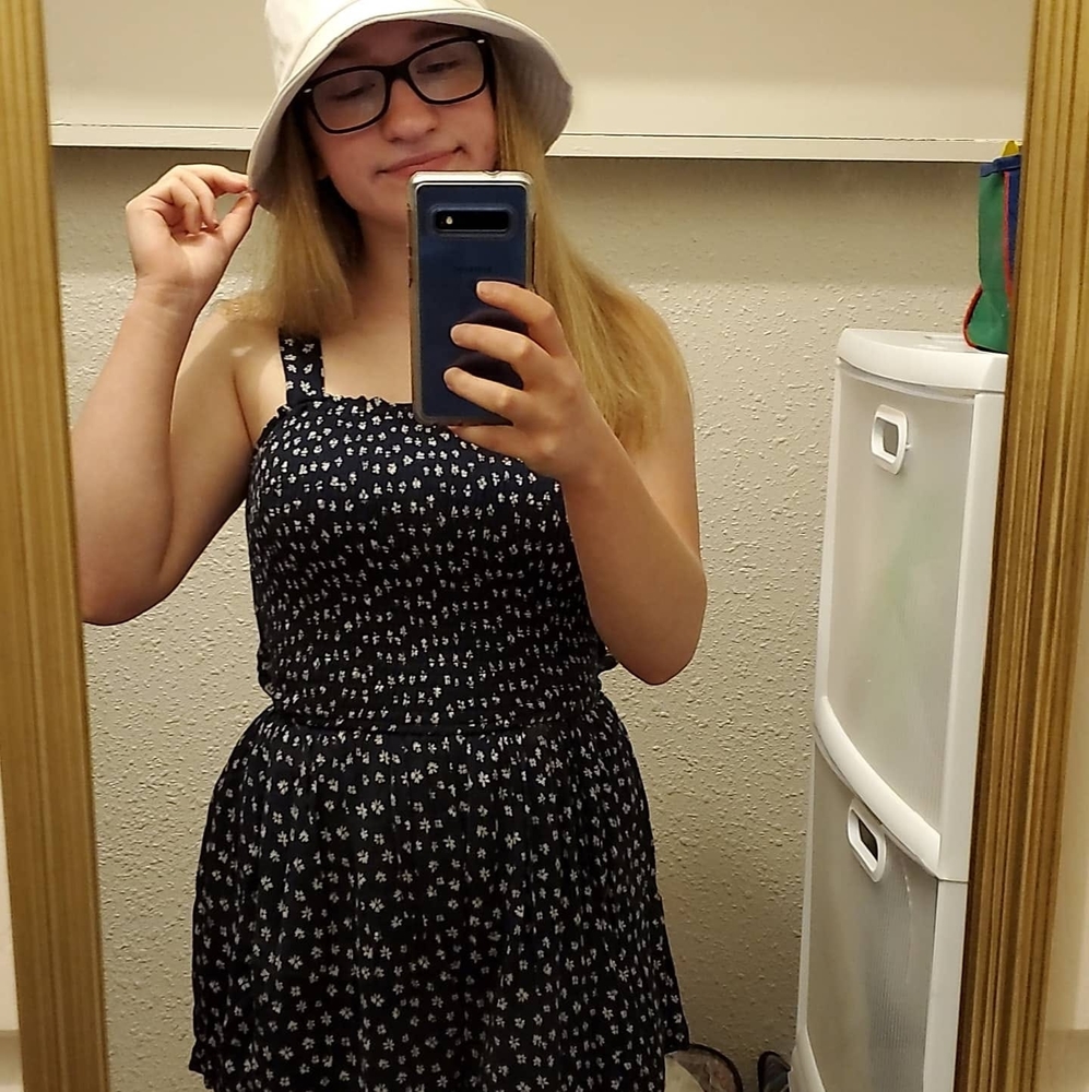 Meet your Posher, Shayna